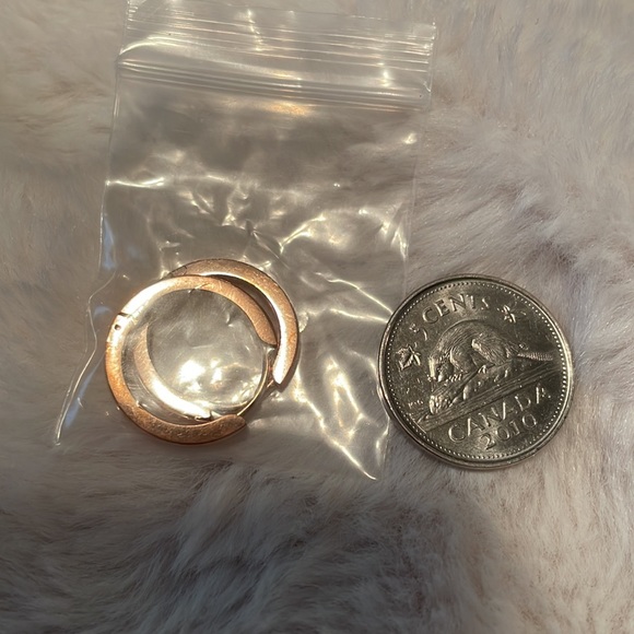 Set of 6 large multicoloured hoop earrings from Morotole NIB - Picture 9 of 9